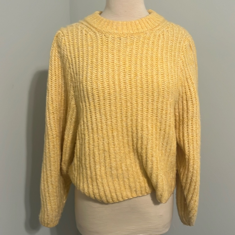 Yellow pouf sleeve sweater by Topshop